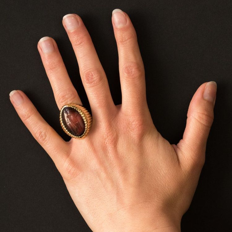 Ring Ritterin Godronnée Intaille