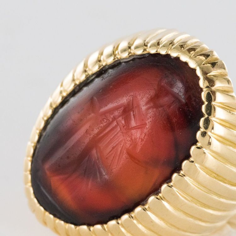 Ring Ritterin Godronnée Intaille