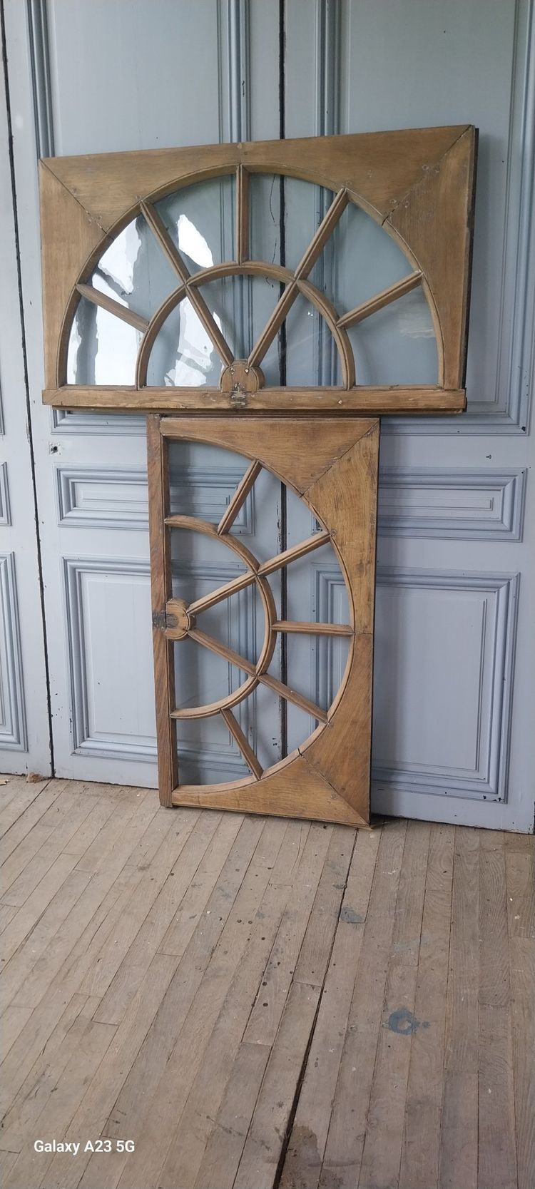 Pair of oak transoms 19th C