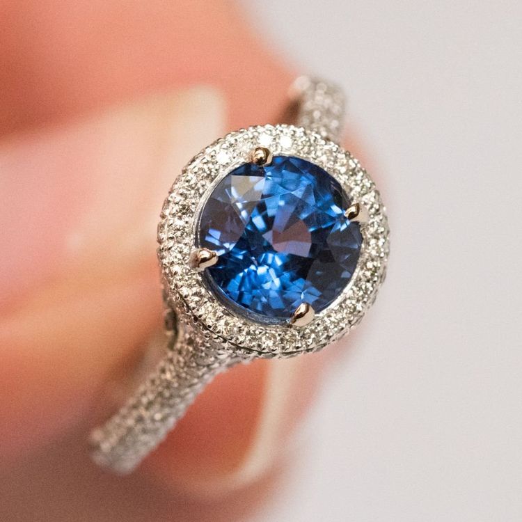 Bague Saphir De Ceylan Et Diamants