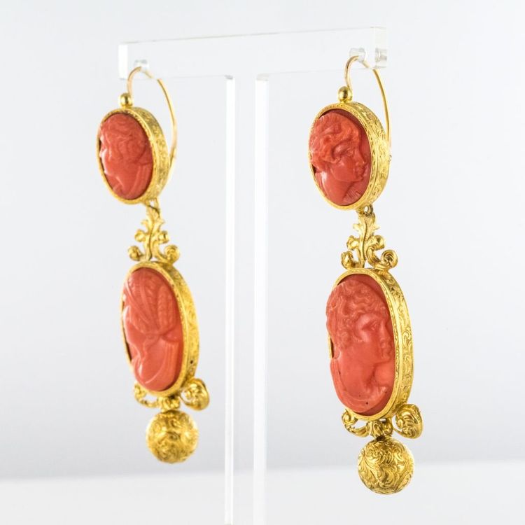 Pendants Earrings Old Cameos On Coral