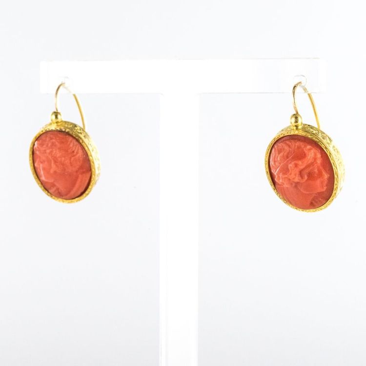 Pendants Earrings Old Cameos On Coral