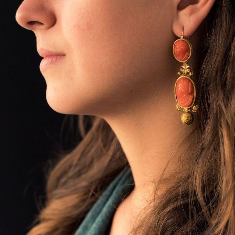Pendants Earrings Old Cameos On Coral