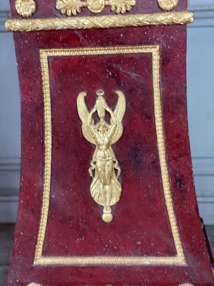 Ein Paar Gipssockel Mit Nachahmung Von Porphyr Und Goldbronze Um 1980