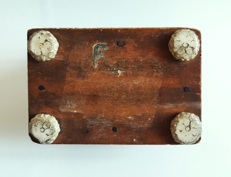 Scatola per pastiglia italiana del XV secolo