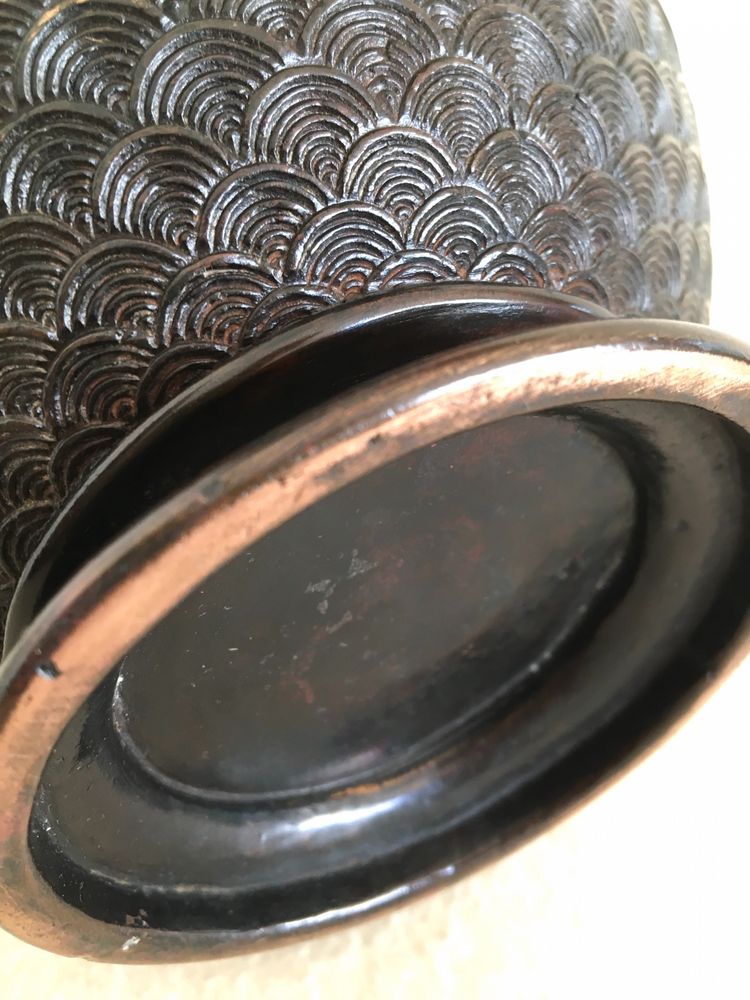 Bronze vase - Japan, Meiji period (1868-1912)