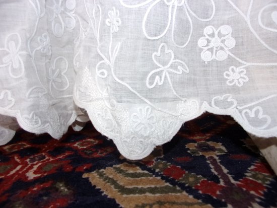 Aube de prêtre ancienne époque fin XIXe siècle
