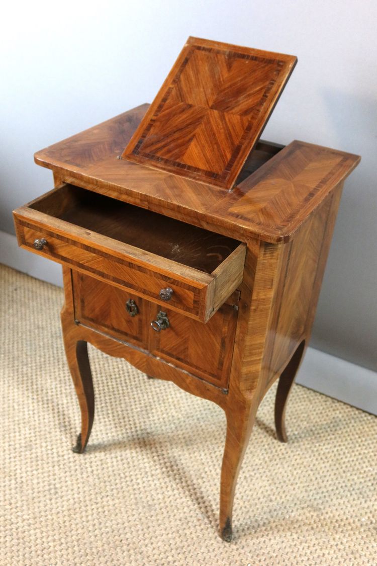 Table d'appoint liseuse style Louis XV
