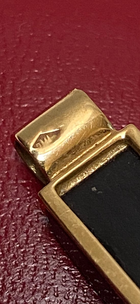 PENDENTIF OR ÉBÈNE DIAMANTS 