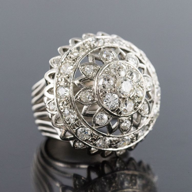 Bague Diamants Or Blanc De Cocktail
