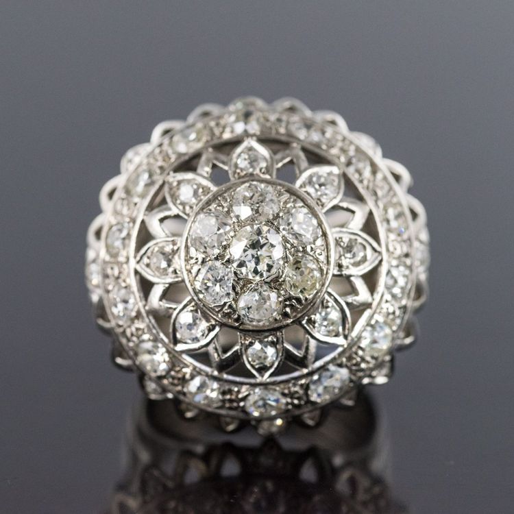 Bague Diamants Or Blanc De Cocktail