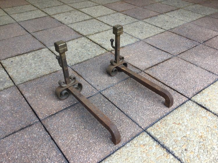 Pair of small Landiers.