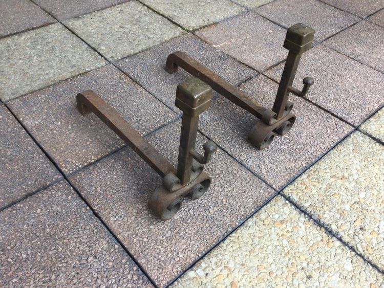 Pair of small Landiers.
