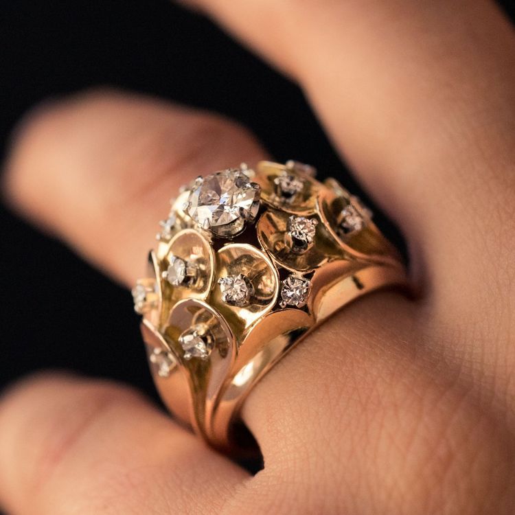 Bague Ancienne Dôme d'écailles Et De Diamants
