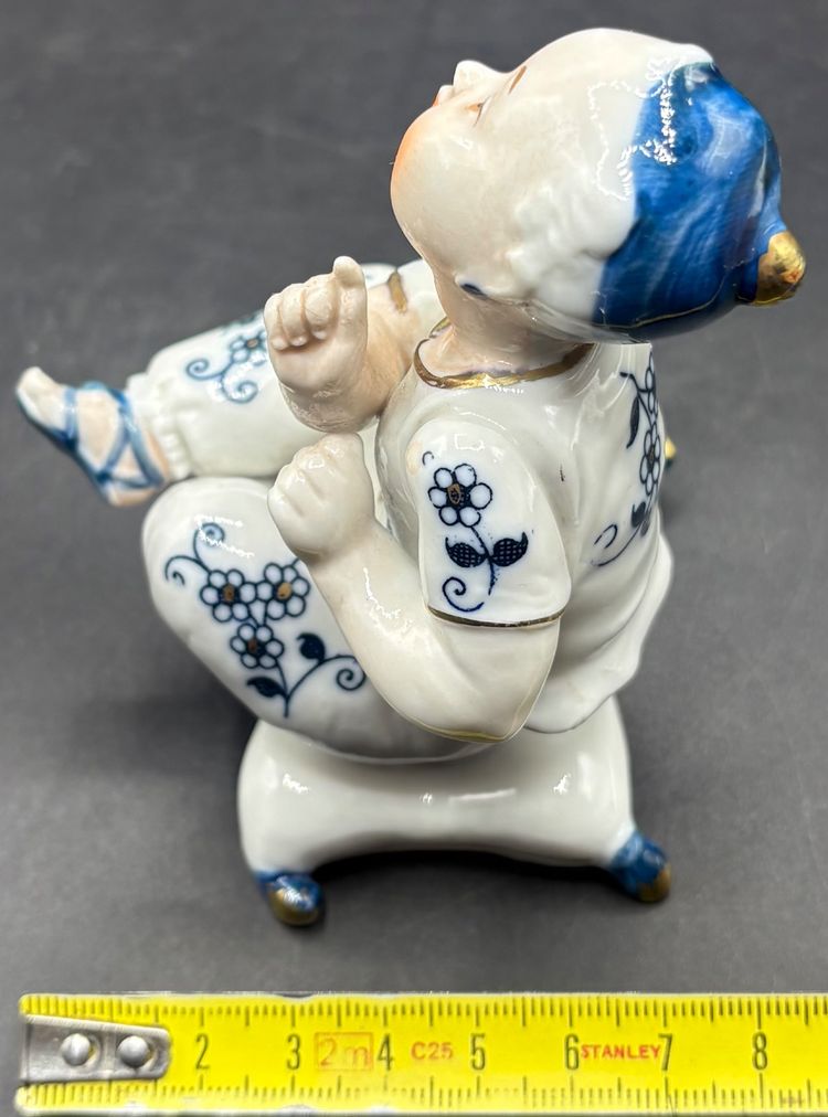 PORCELAIN SUBJECT