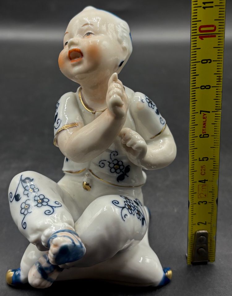 PORCELAIN SUBJECT