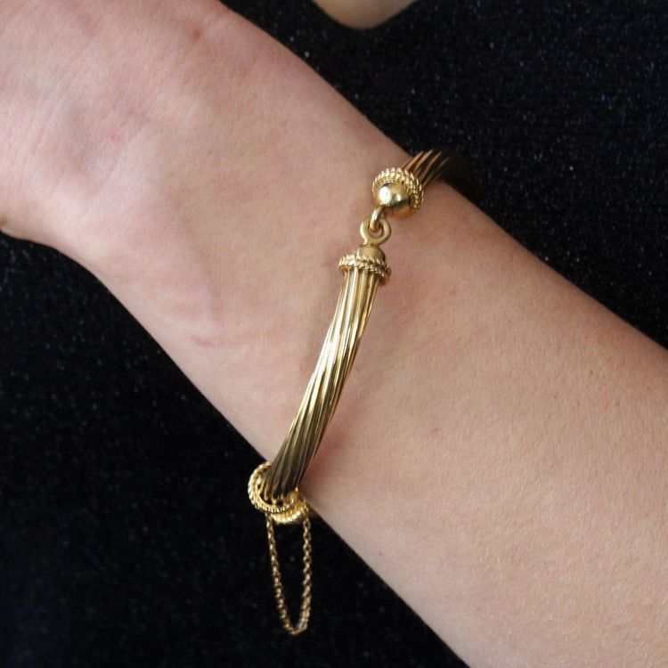 Articulated Bangle Gold Bracelet