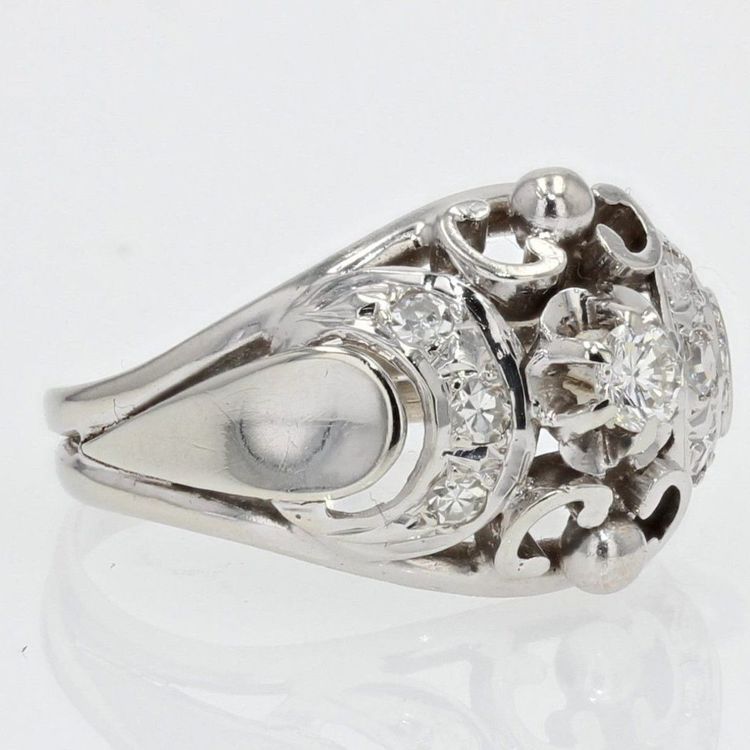 Bague Bombée Or Blanc Diamants