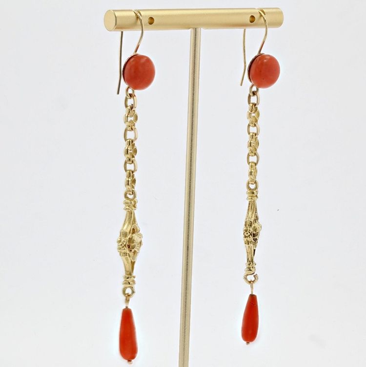 Pendants d'Oreilles Anciens Corail Et Or