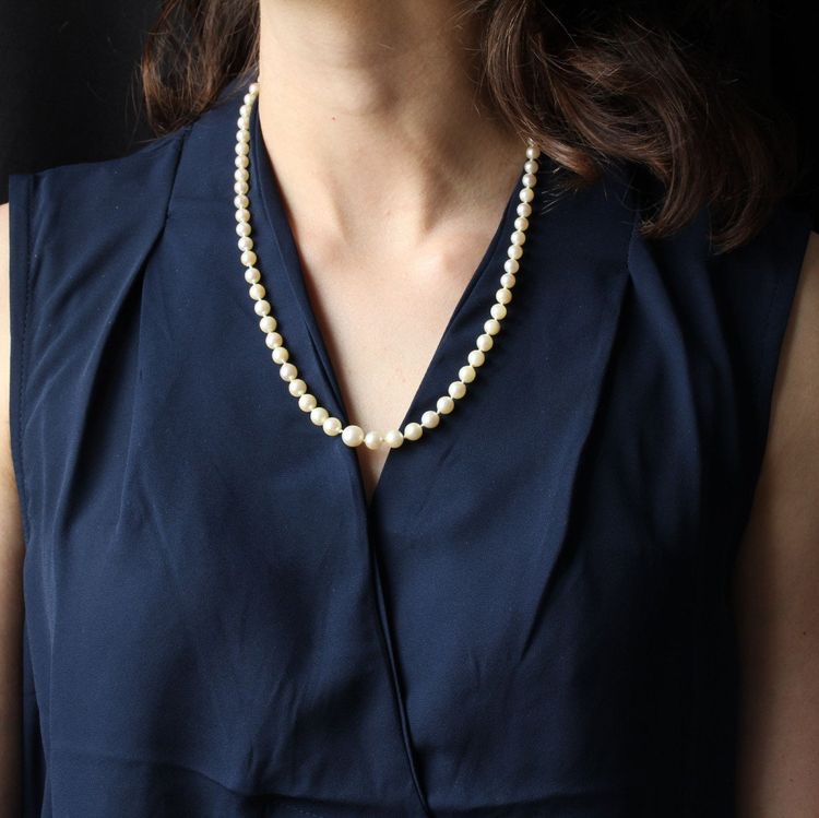Collier En Chute De Perles à l'Orient Crème Nacré