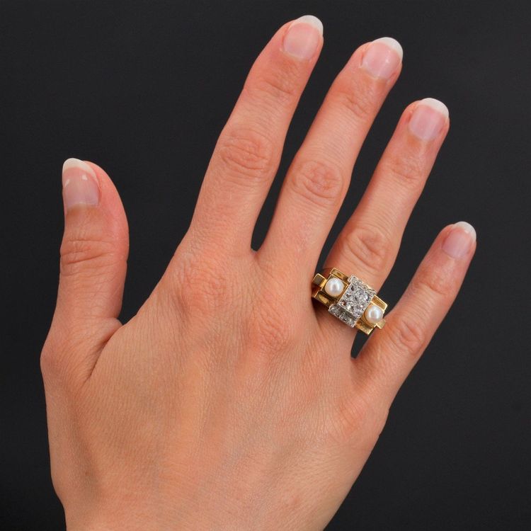 Fine Pearl Tank Diamond Ring