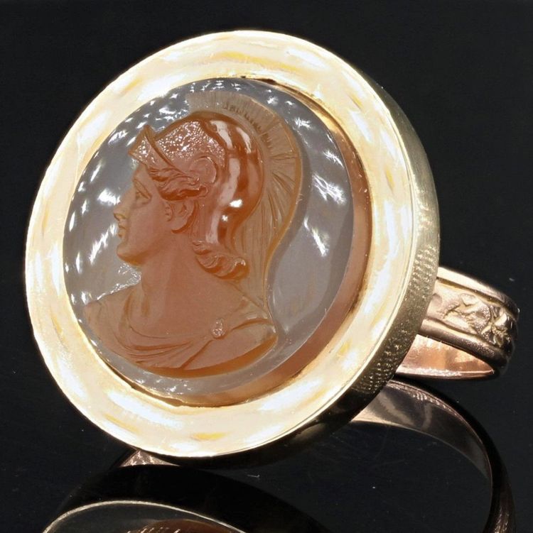 Bague Camée Sur Agate Ancienne