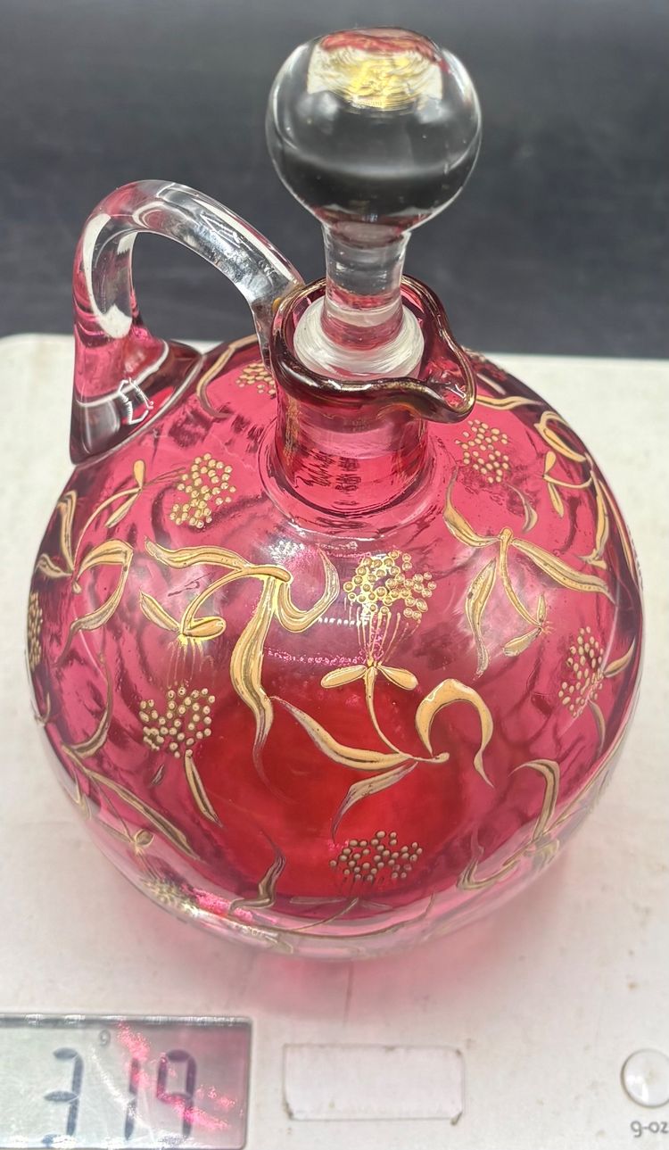 ALCOHOL DECANTER