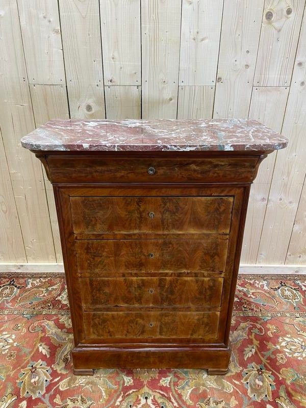 Chiffonnier - Commode époque Louis Philippe en acajou et placage d’acajou. 