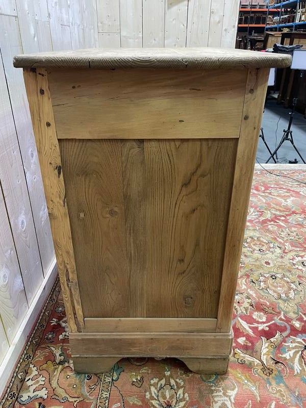 Buffet Louis Philippe Ära in Aero Oak -Löschen