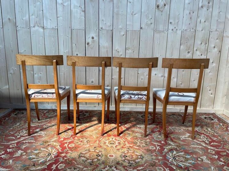 Suite de 4 chaises de style Louis XVI - Directoire 
