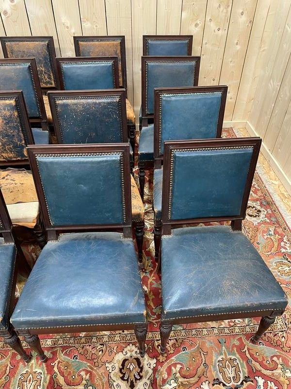 Suite of 16 Napoleon III chairs in solid mahogany