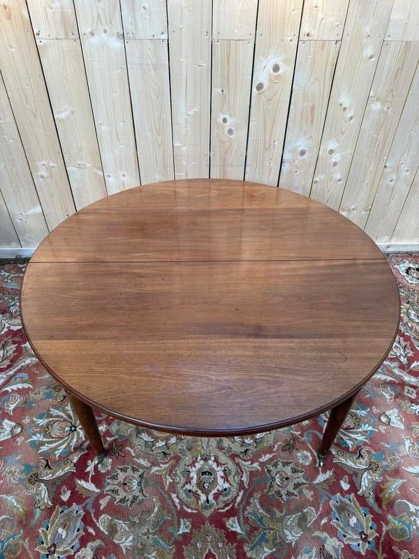 Louis XVI 230 cm round mahogany dining table