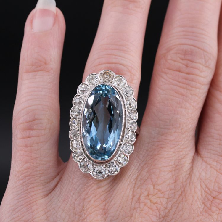 Antiker Pompadour Aquamarin Diamant Ring