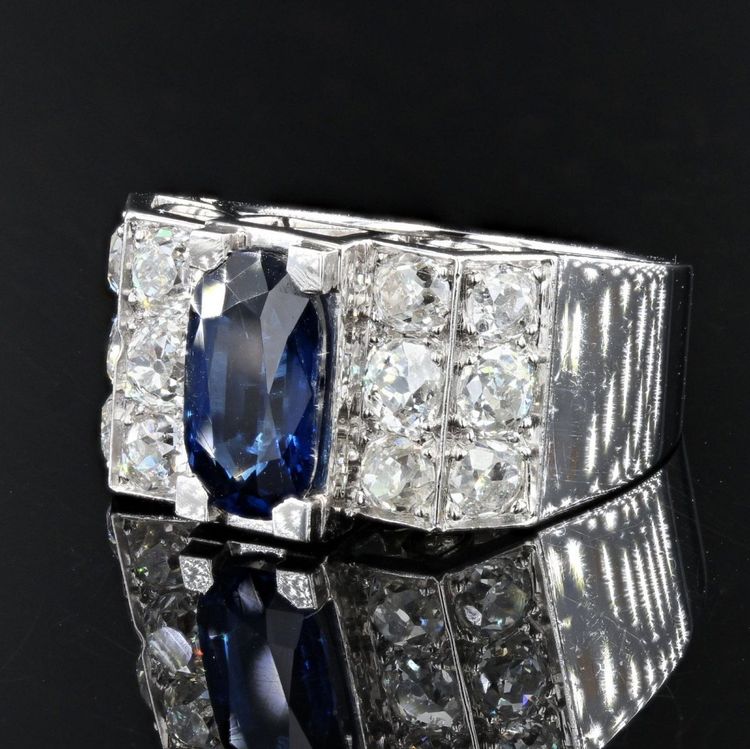 Platinum Sapphire Diamond Art Deco Ring
