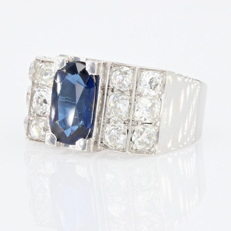 Platinum Sapphire Diamond Art Deco Ring