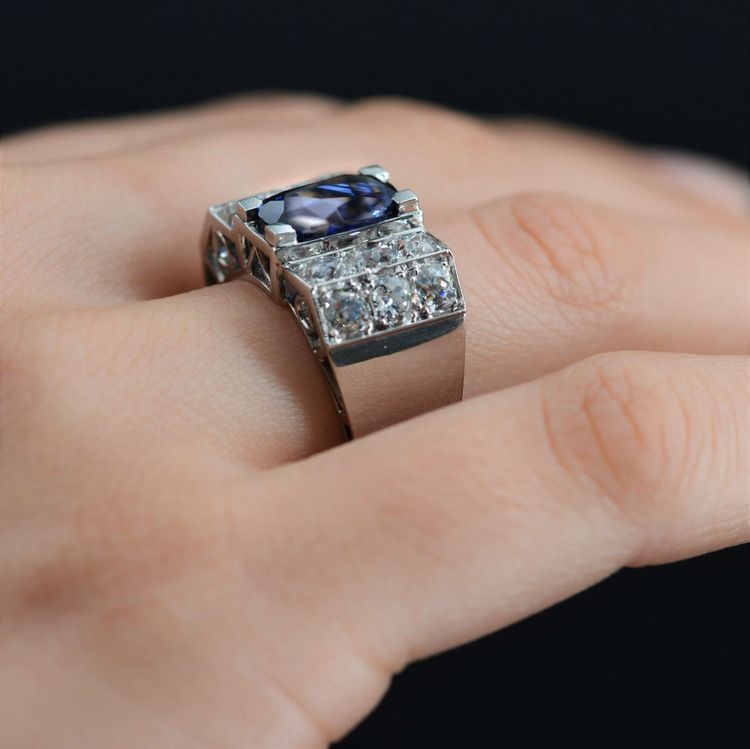 Platinum Sapphire Diamond Art Deco Ring
