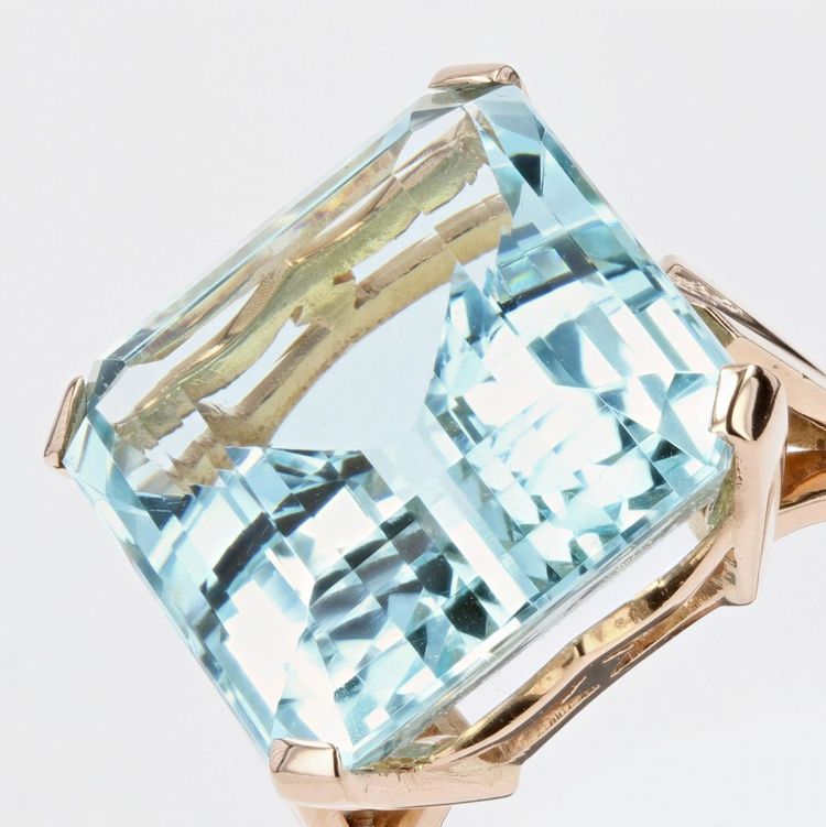 Bague Ancienne Aigue-marine Montée Sur Or Rose