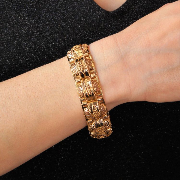 Openwork Vintage Gold Bracelet