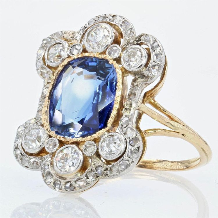 Antiker Napoleon III Saphir-Diamant-Ring