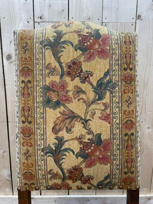 Suite de 4 Louis XIII os de mouton tissu fleurs 