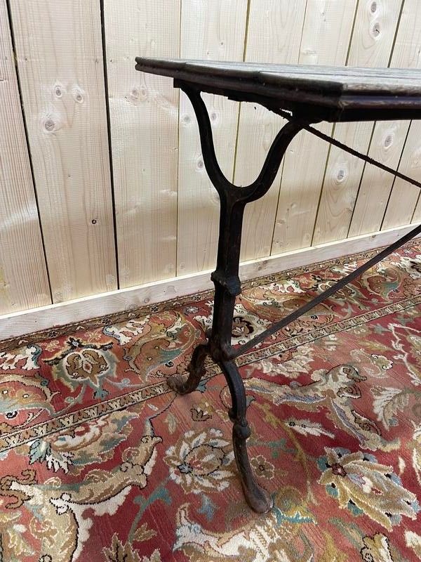 Iron cast iron and wooden tray bistro table