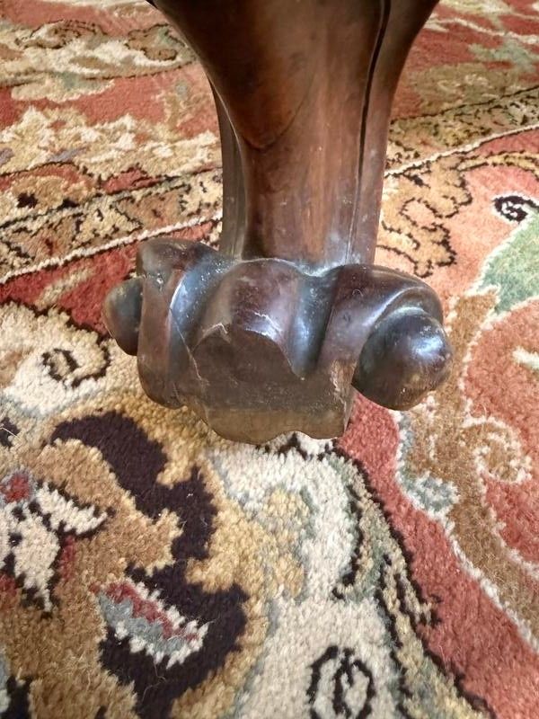 Meridian napoleon III era in sculpted walnut