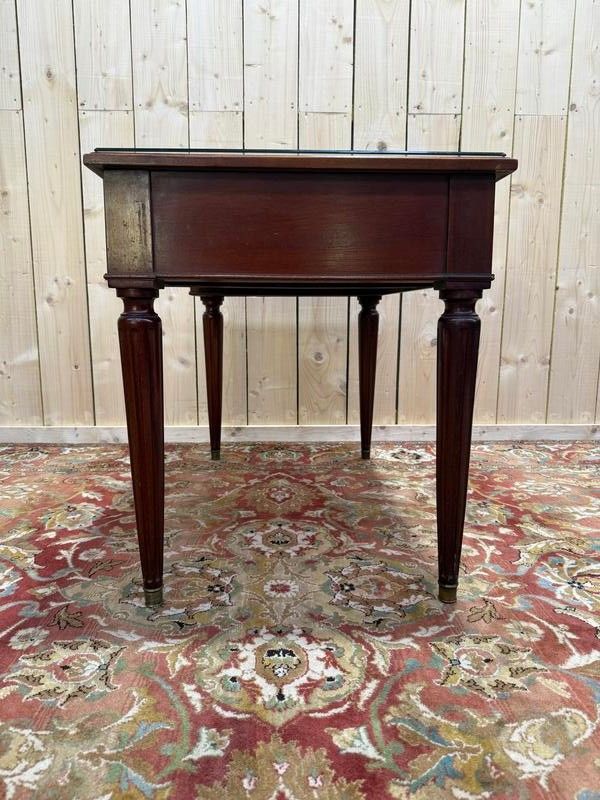 Bureau de Dame plat de style Louis XVI