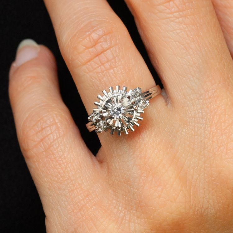 Bague Saphirs Blancs Rétro