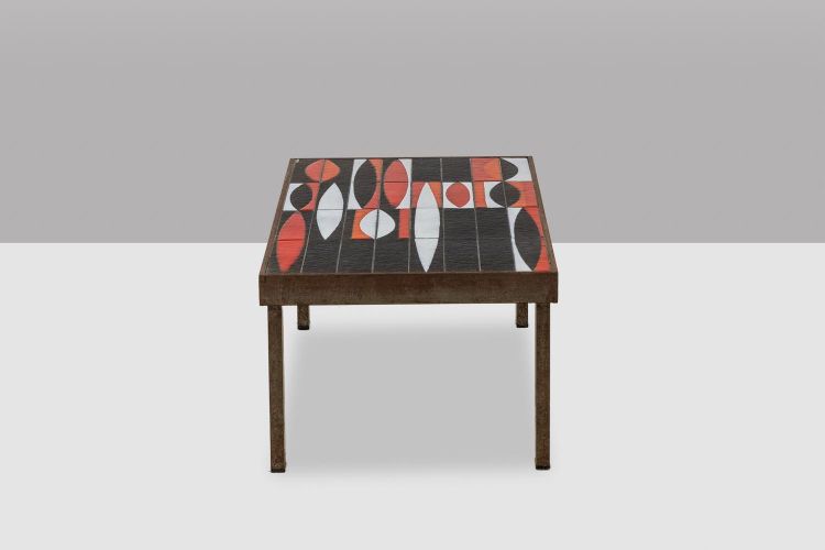 Capron. Tavolino da caffè Navette in gres smaltato nero e rosso. Anni '60. LS66291834