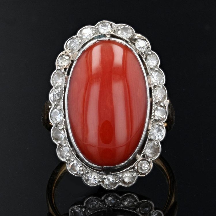 Bague Ancienne Corail Méditérranéen Et Diamants