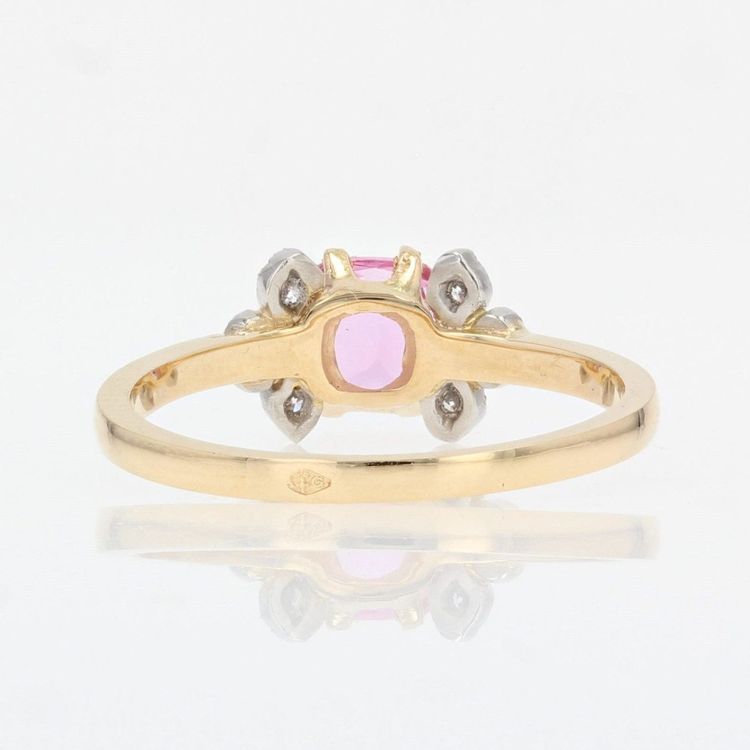 Feiner Ring mit rosa Saphir und Diamant