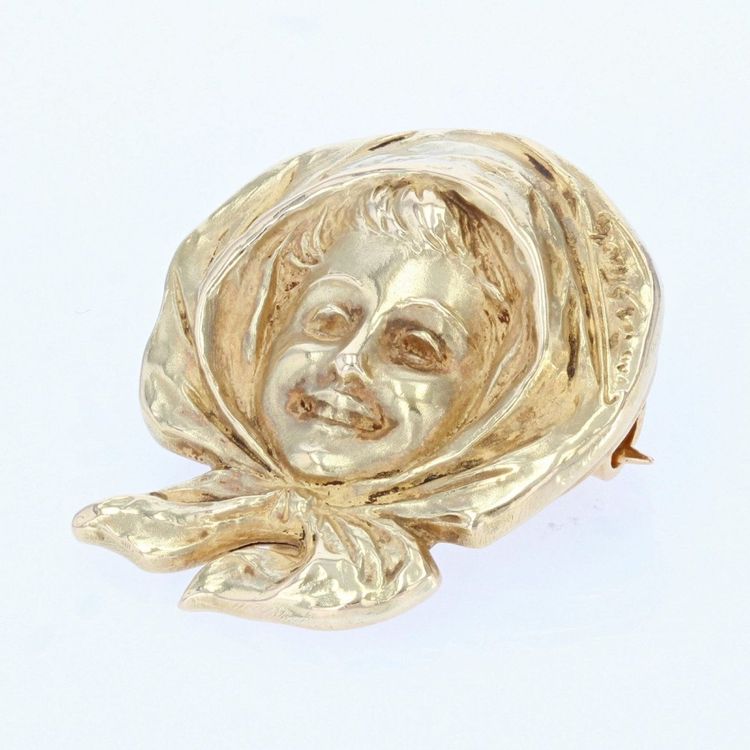 Broche Ancienne En Or Portait d'Enfant