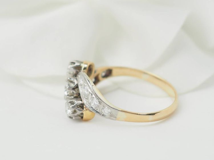 Antiker zweifarbiger Gold- und Diamantring