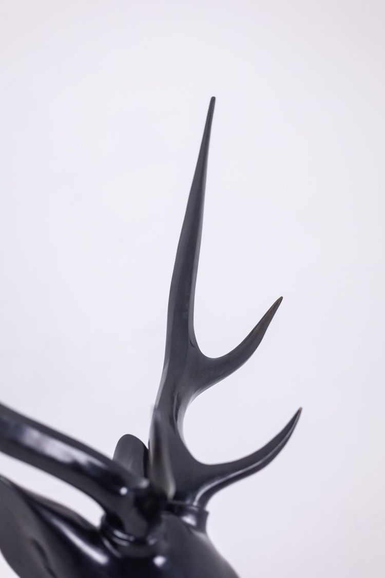François Pompon. Deer, life-size bronze sculpture. Edition 2006.LS659260003D